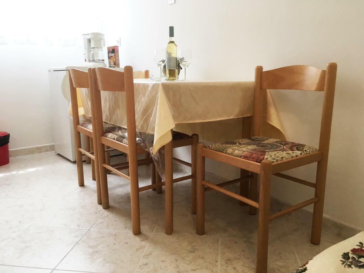 Apartments Darinka 波雷奇 外观 照片